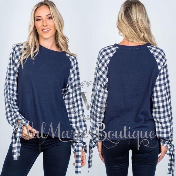 Plaid Sleeve Top - Picture 2 of 3